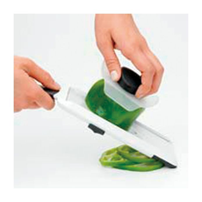 OXO オクソー ハンディスライサー ｜ OXO（オクソー）公式オンラインストア