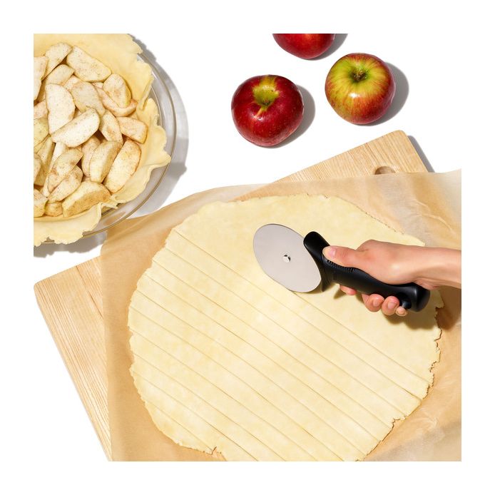 OXO オクソー ピザカッター ｜ OXO（オクソー）公式オンラインストア