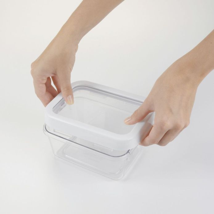 SALE30％OFF！】OXO オクソー ロックトップコンテナ 0.7L S