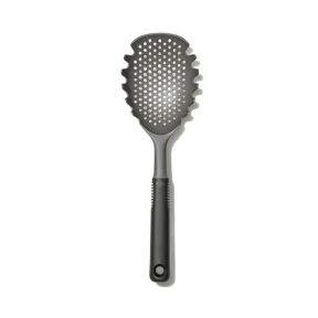 OXO オクソー パスタスクープストレーナー